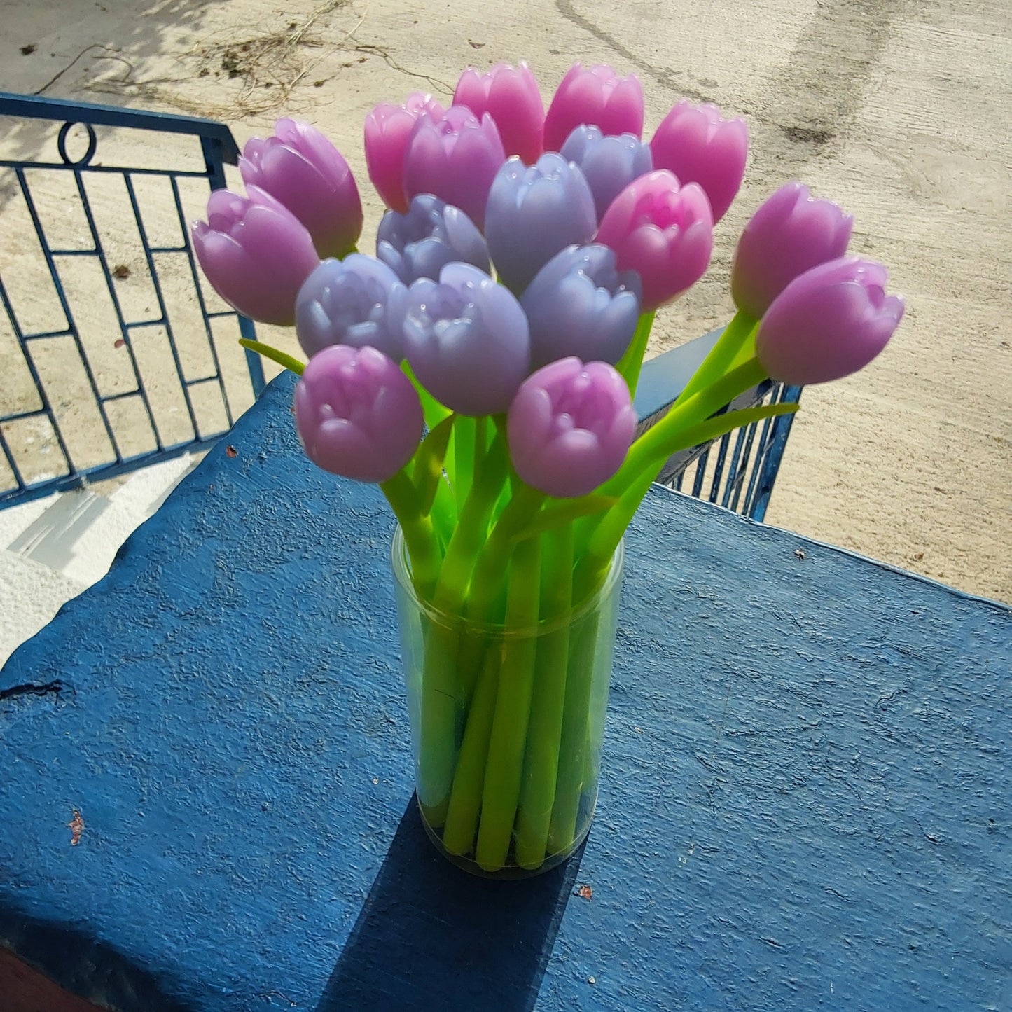 PEN - COLOR CHANGING TULIP