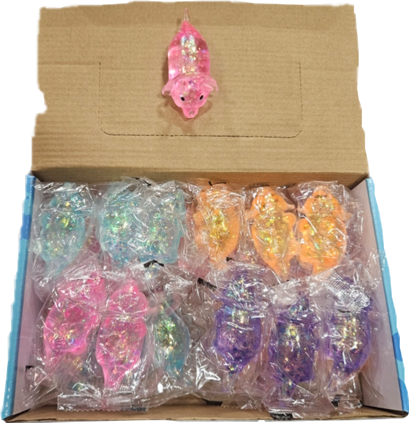 W704 - MINI SQUISHI PIGGY