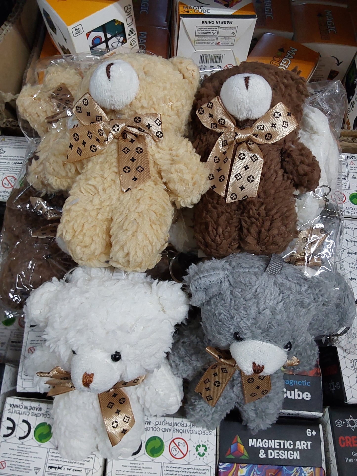 VO8 - TEDDY BEAR SMALL WITH BOW KEYCHAIN