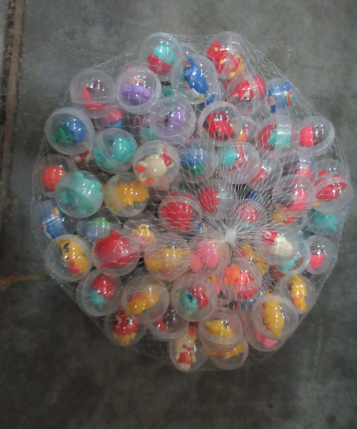 W334-Mini Toys Mix (100pcs)