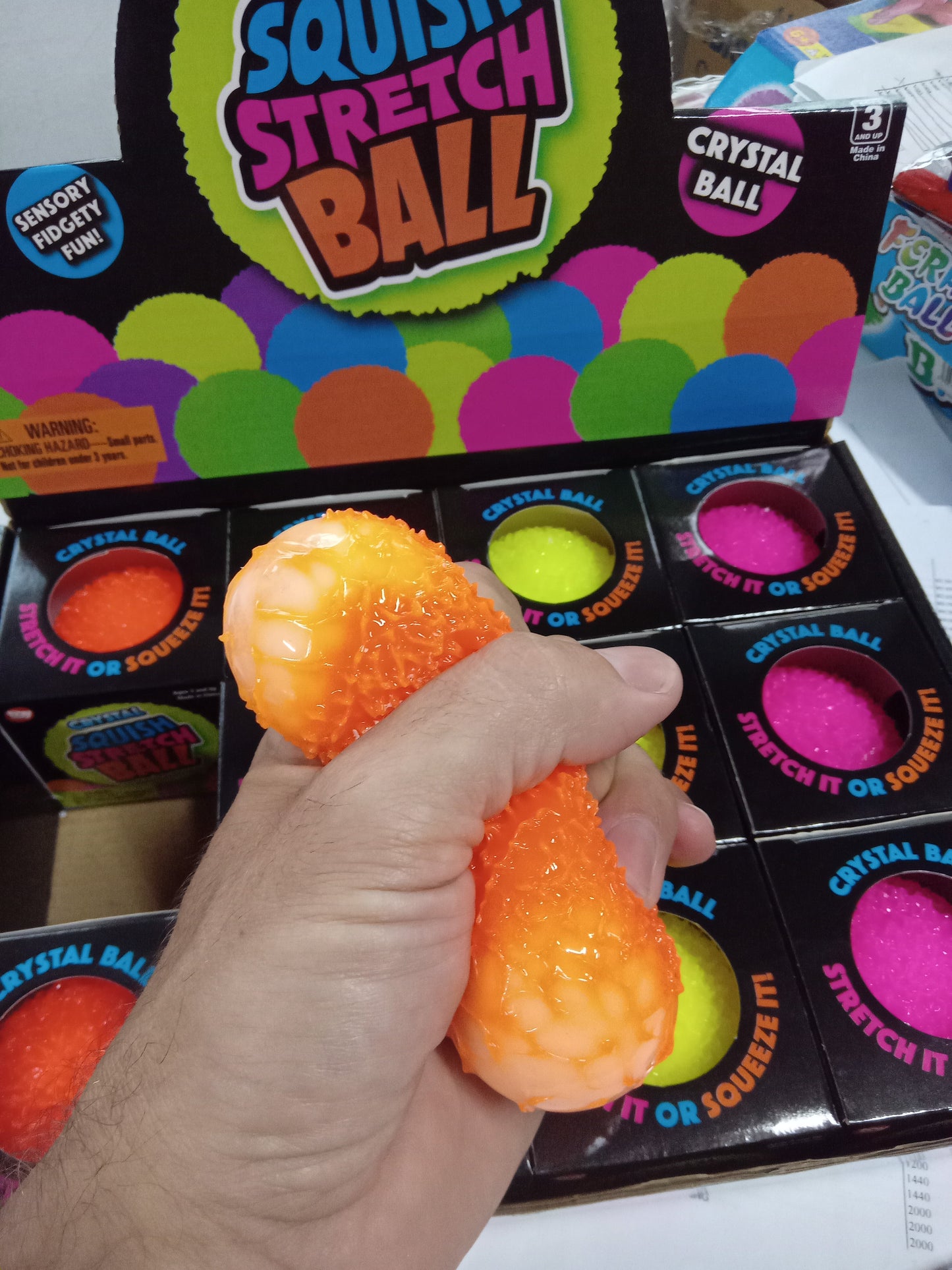 V268 - CRYSTAL SQUISH BALL