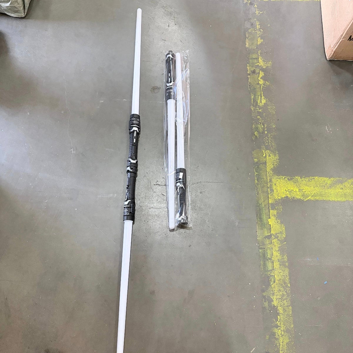 E164- Star Wars Sword 1 PIECE