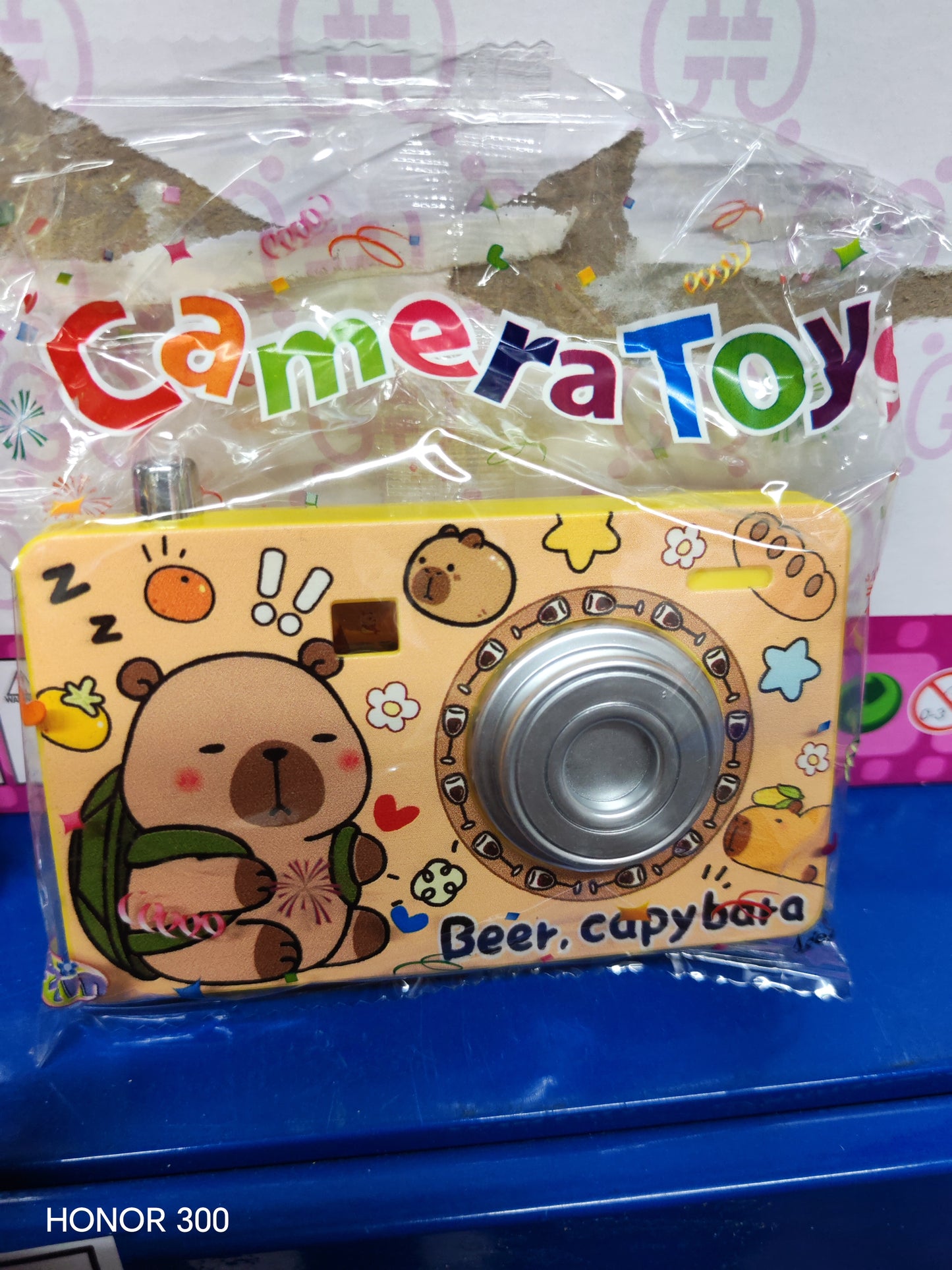 W42 - CAMERA TOYS (1 CARD- 12PIECE)