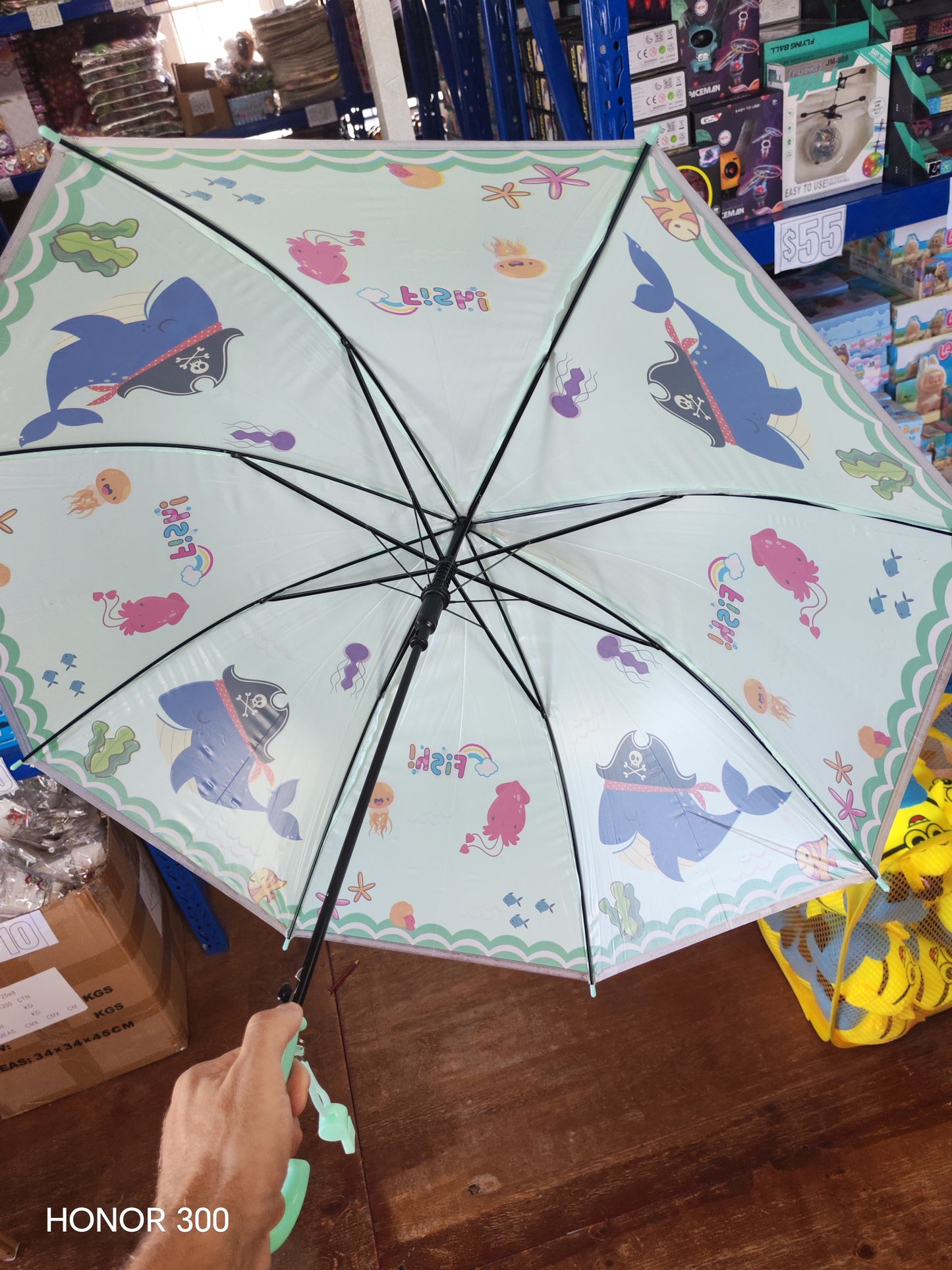W29-KIDS UMBRELLA WITH WHISTLE