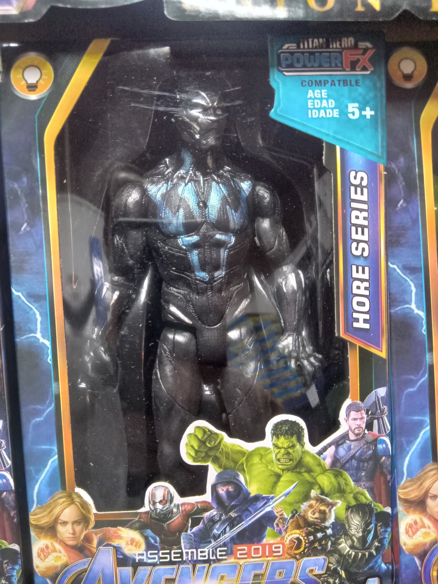 VD285 - AVENGERS UNION BLACK PANTHER