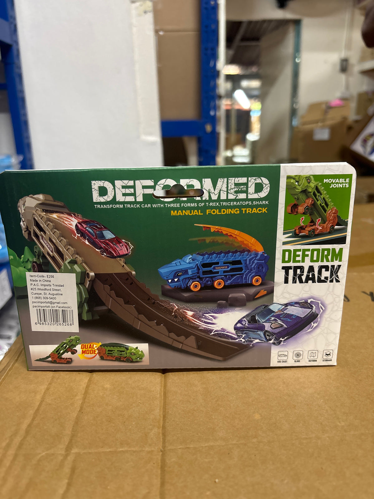 E256-Dino Trailer Set