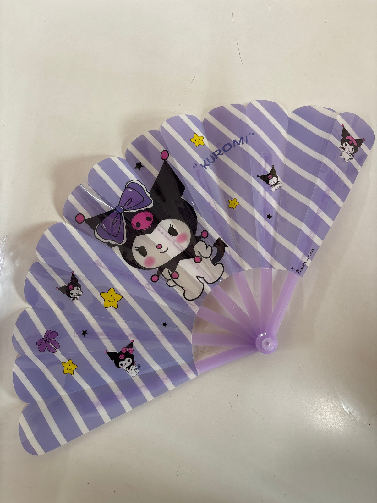 E96 - Cartoon 7 Ribs Folding Fans