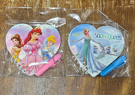 F23- Girls Mini Disney Book set Pen