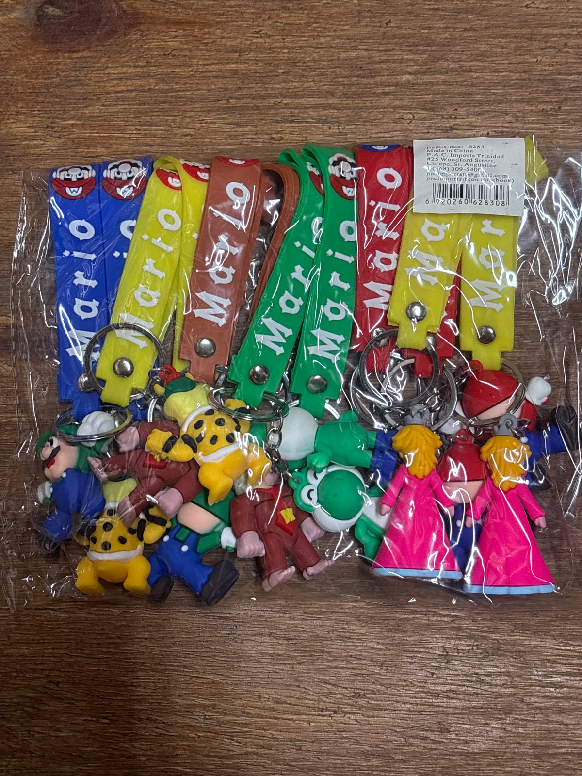E283-Mario Keychain