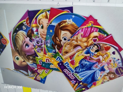 W152 - DISNEY COLORING BOOK (20.7X8.5CM)