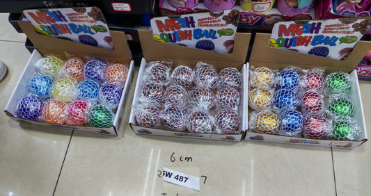 W487 - MESH BALL 6CM 3 COLOUR MIX LARGE