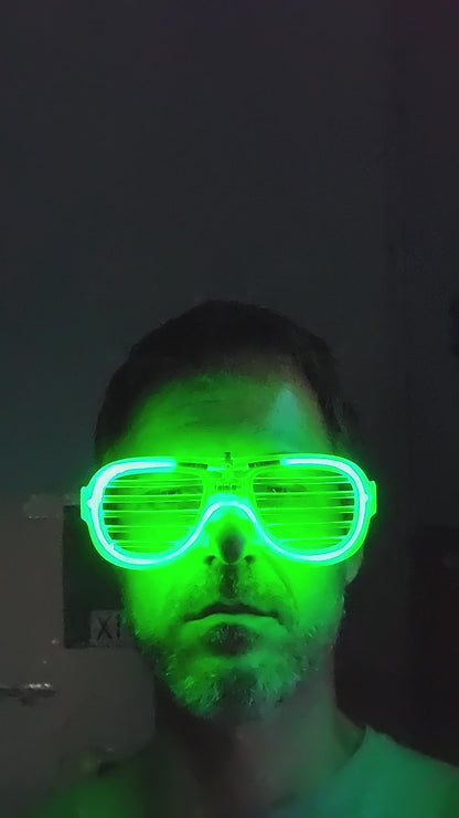 V196 - LED GLASSES