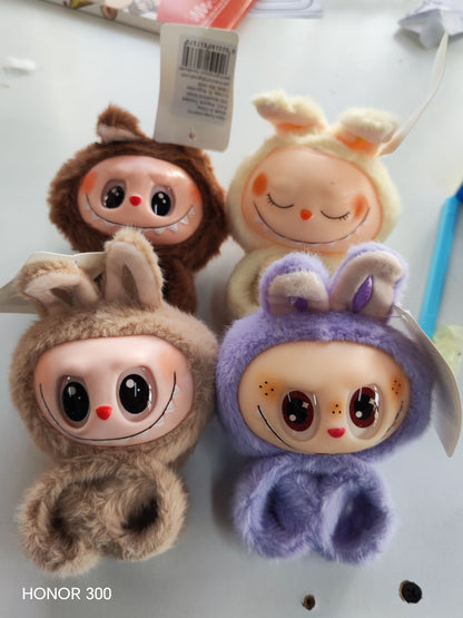 W737 - LABUBU HANDBAND