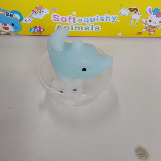 V59 - MINI SQUISHY SQUASHY MOSHY