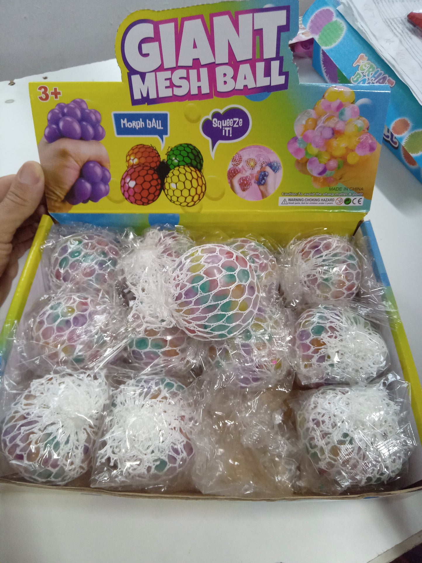 V269 - MESH BALL COLOURFULL