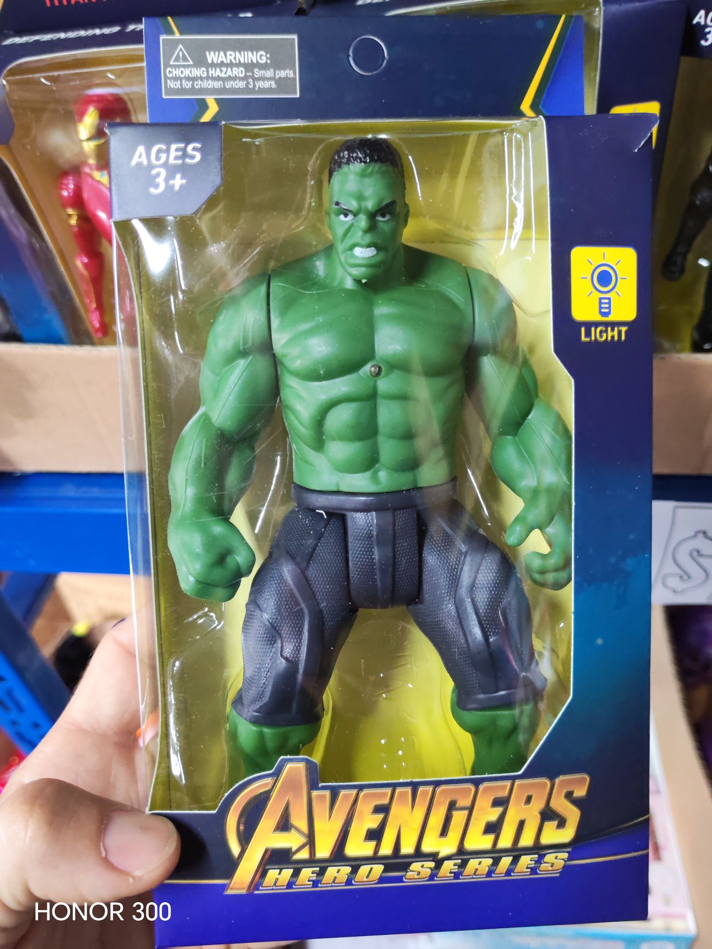 W412 - HERO FIGUREENS - HULK