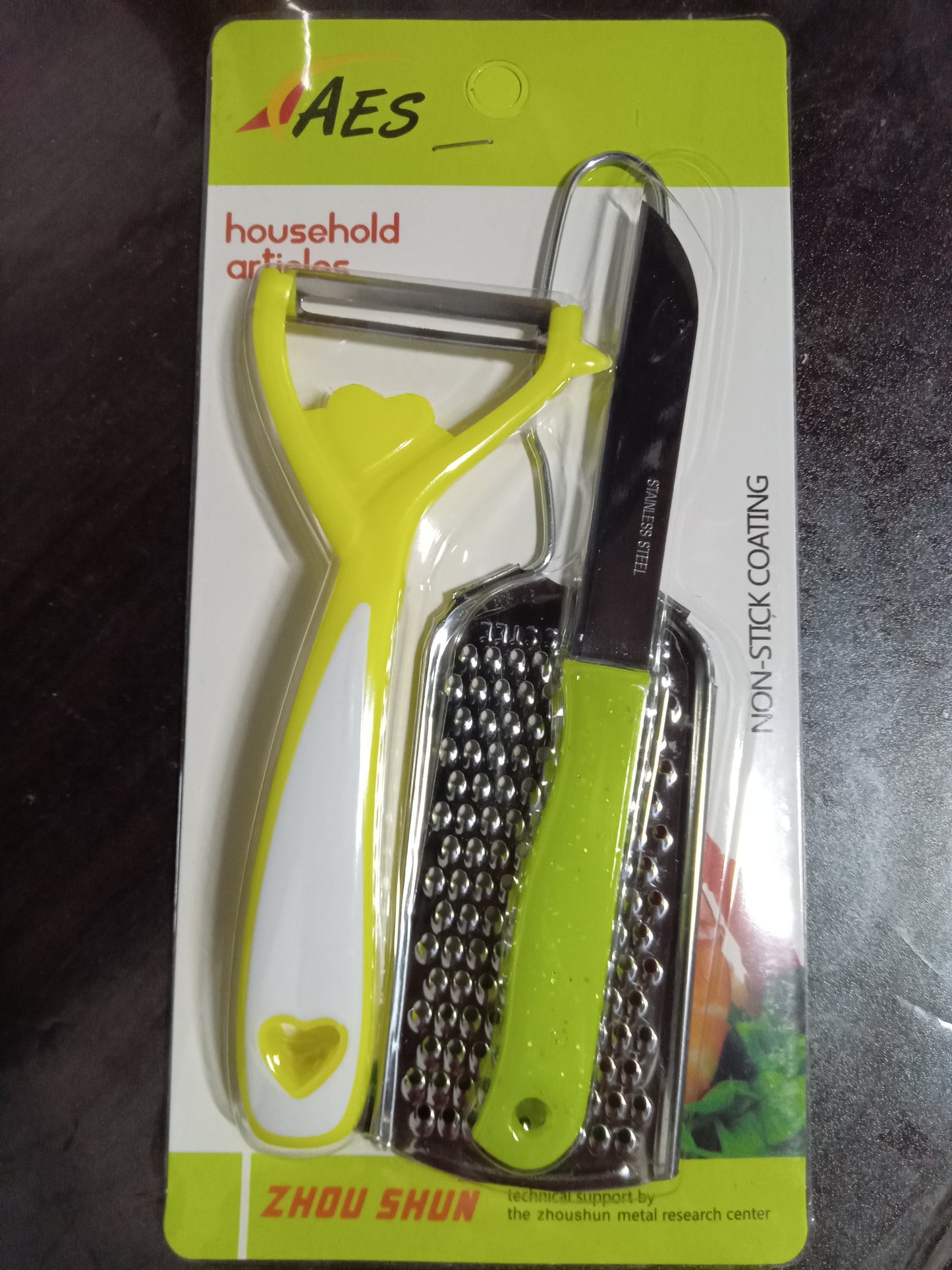 VT502 - KNIFE / GRATER SET