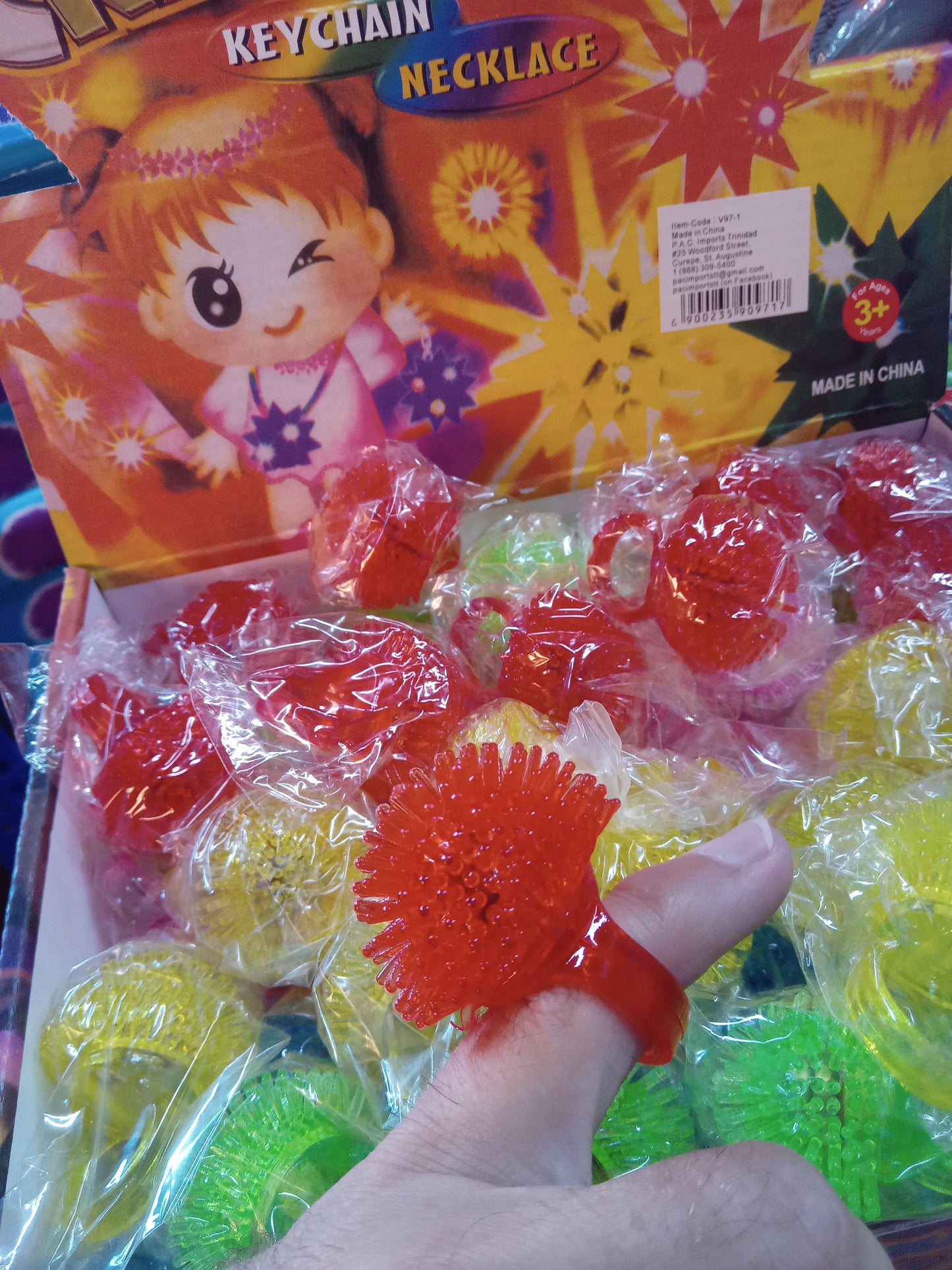 V97-1 - SPIKEY LED RING TOY