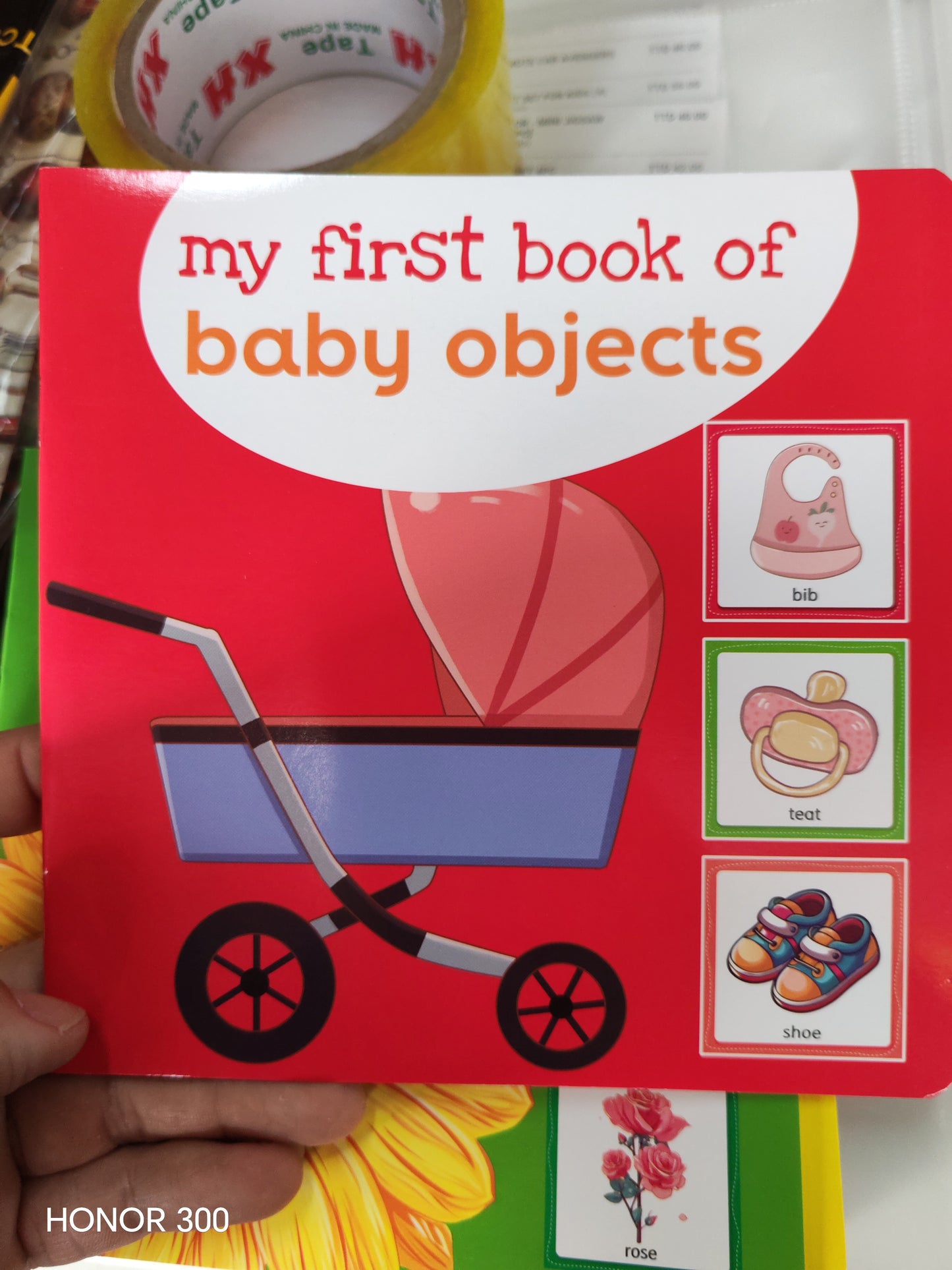 W119 - SMALL LEARNING BOOKS  - BABY ITEMS