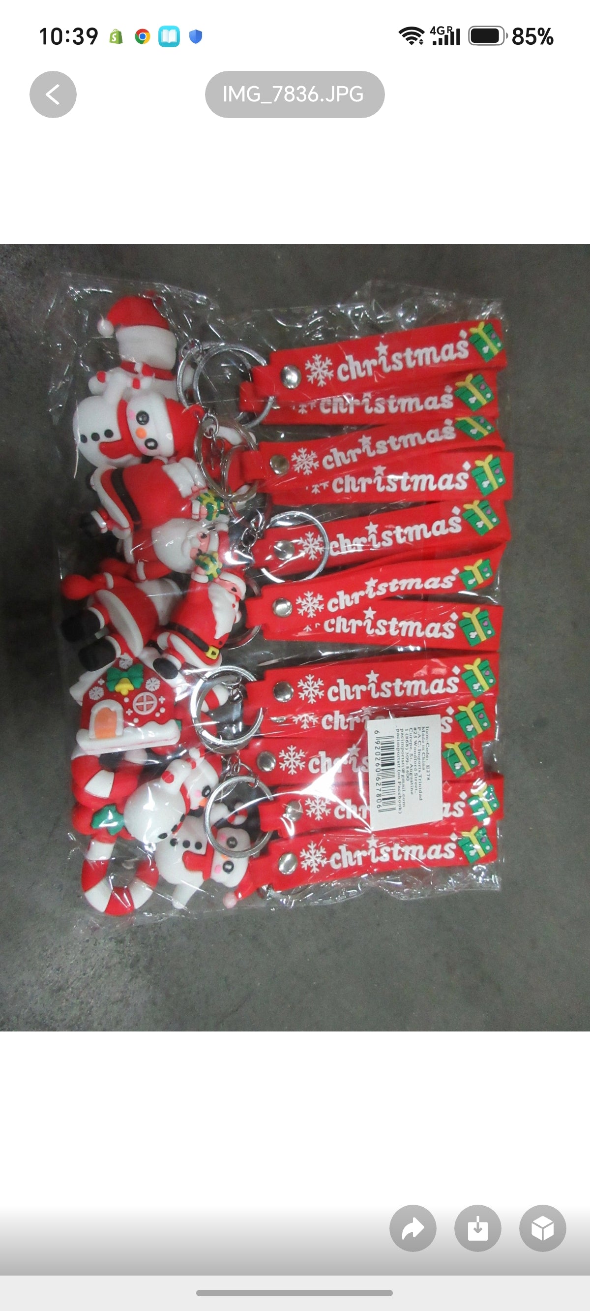 E278- Christmas Keychain
