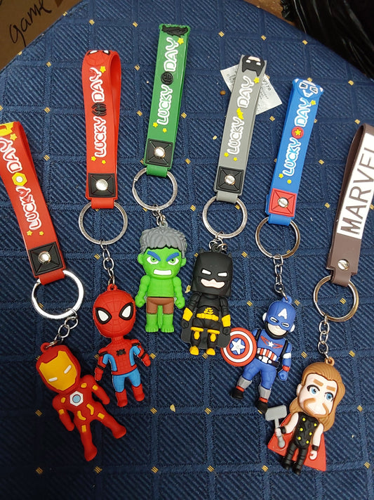 V379 - AVENGERS KEYCHAIN