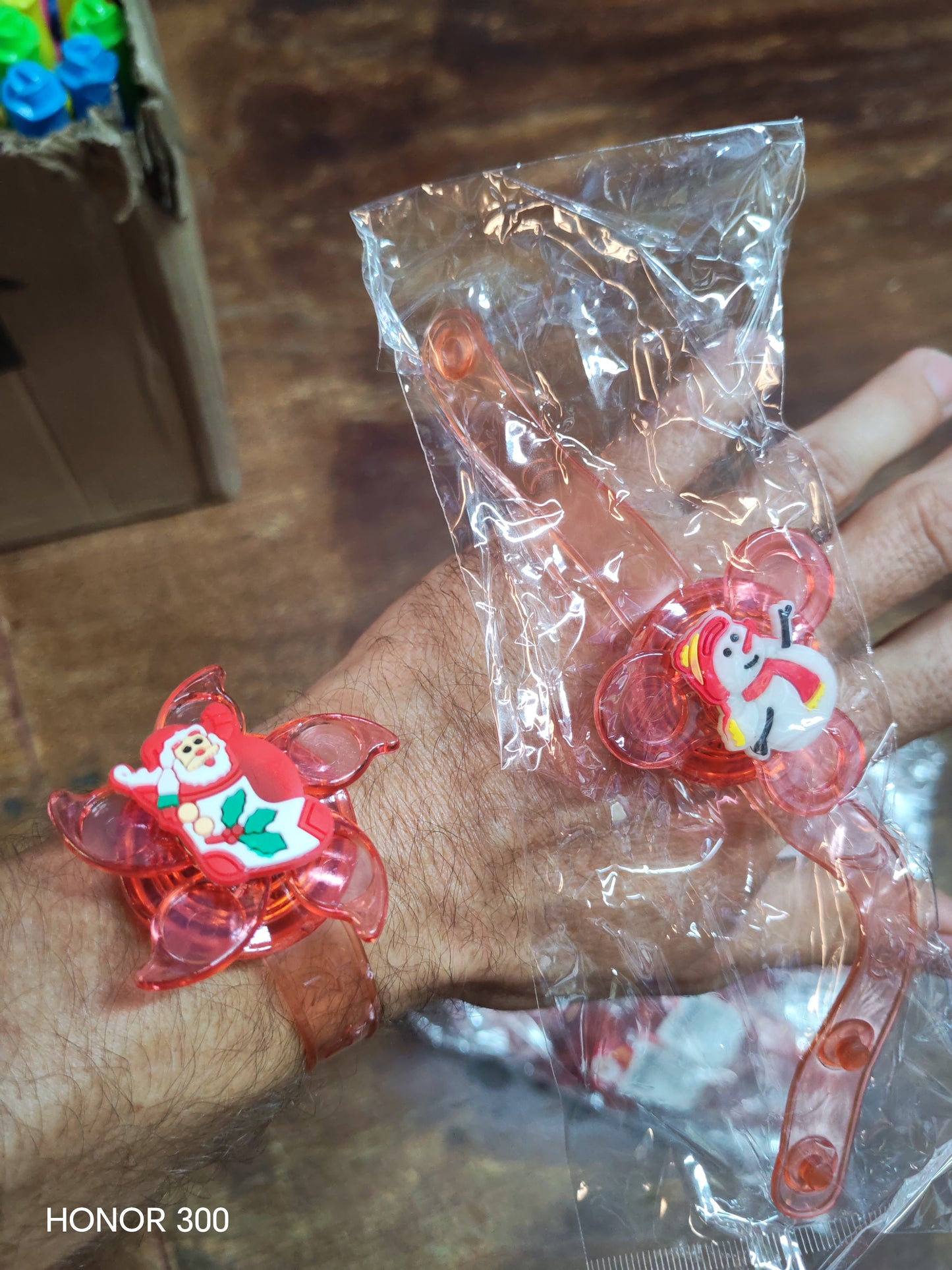 W19-SPINNER CHRISTMAS BAND L.E.D.