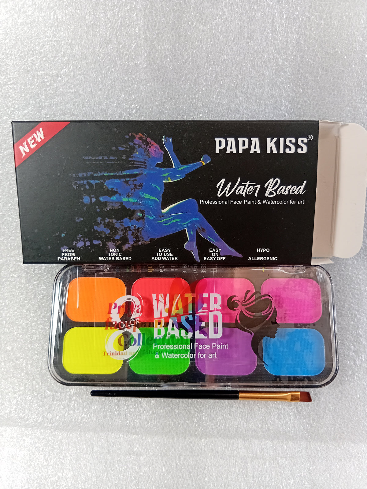 E325- UV 8PIECE PROFESSIONAL FACEPAINT KIT (Water Based)