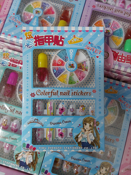 V75 - COLORFUL NAIL SET