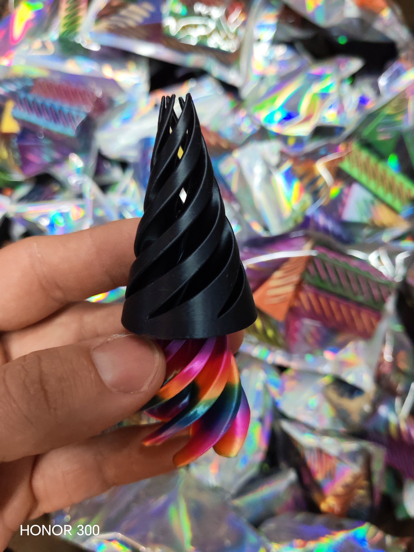 W535-FIDGET SWIRL 3D (1pc)