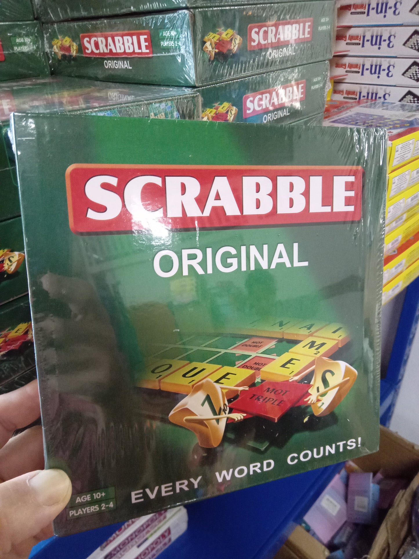 V106 - SCRABBLE