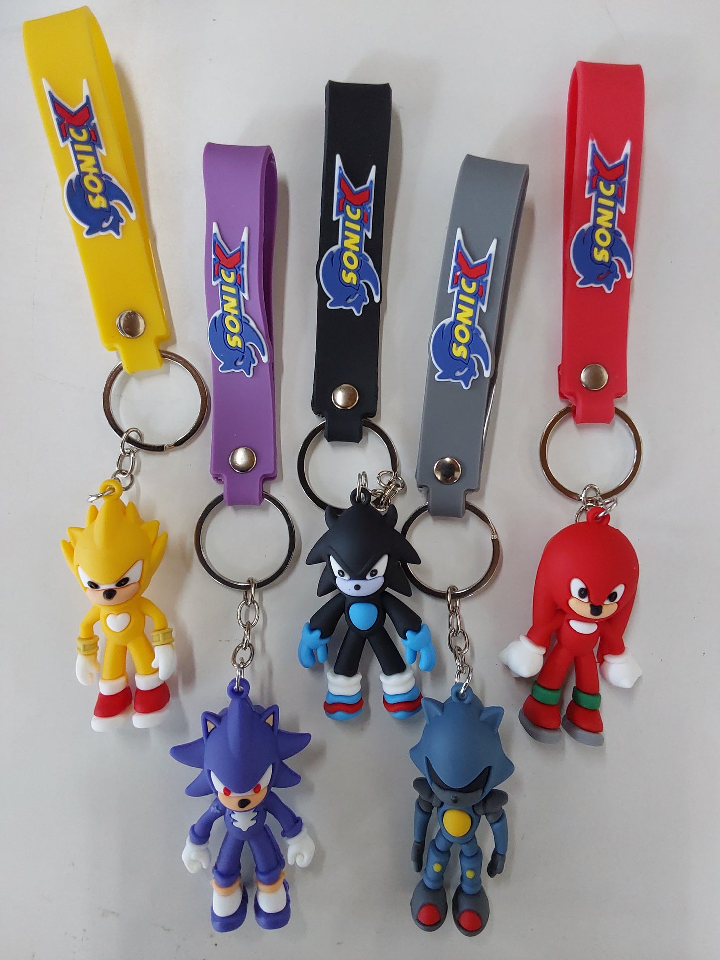 V377 - SONIC KEYCHAIN WITH HANDBAND