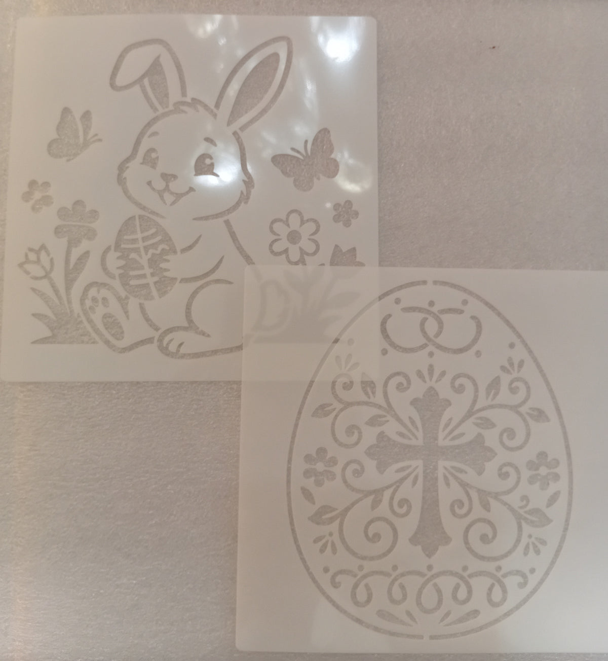 E319- 16PC EASTER STENCIL SET (LARGE 6X6IN)