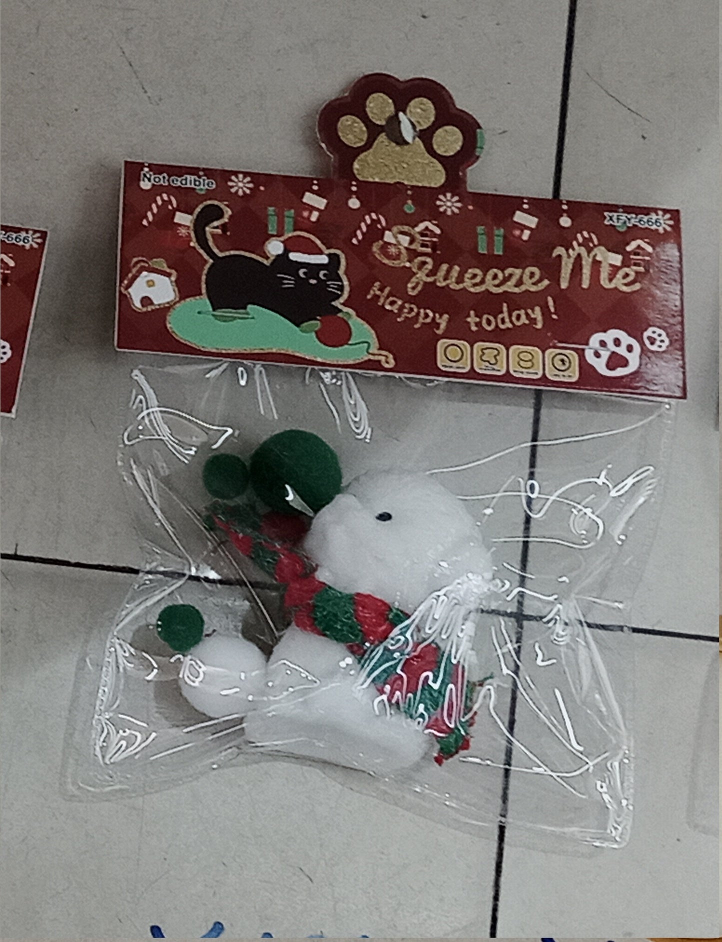 W599 -CHRISTMAS SQUISHI DOG