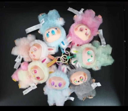 W720 - LABUBU SURPRISE BOX